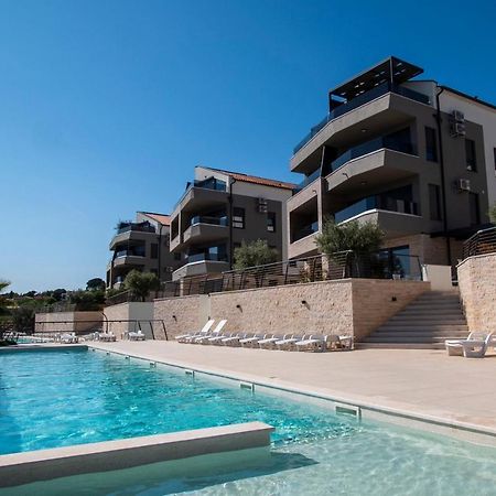 Lijon Apartment Banjole Exterior photo